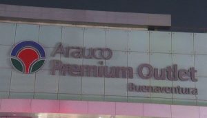 Robo Outlet Quilicura - Robo Multitudinario Causa Conmoción en el Outlet de Quilicura