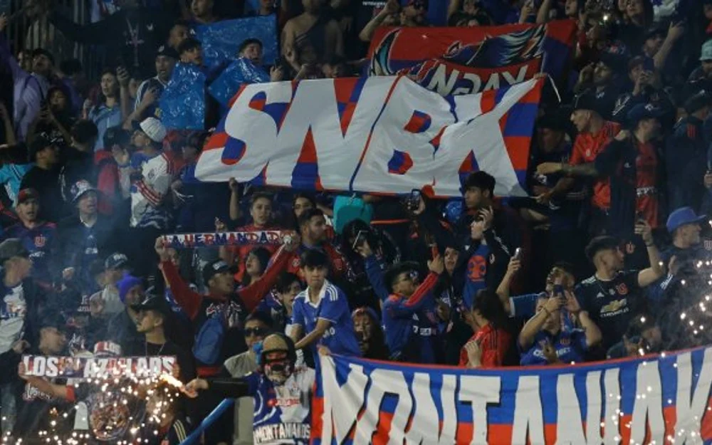 La U realizará un banderazo en el Estadio Nacional antes del Superclásico