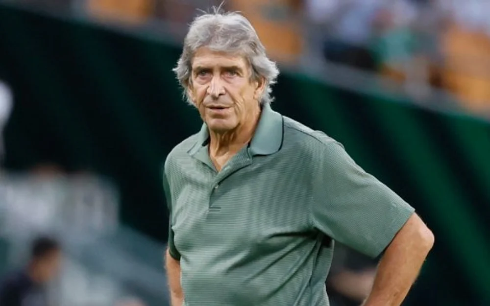 Pellegrini pidió más refuerzos en Betis: "El plantel necesita un par de retoques"