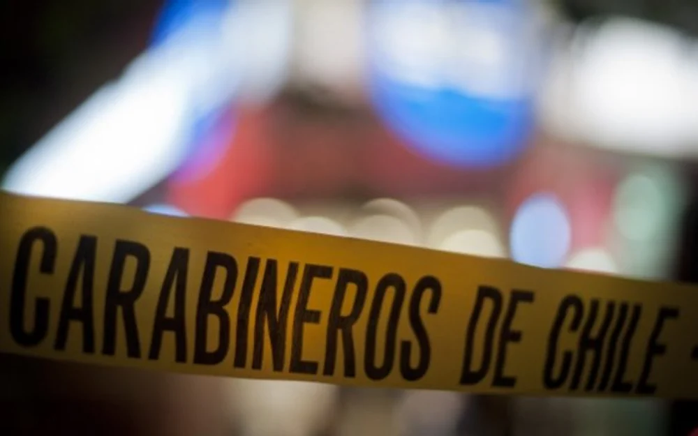 Pelea con clientas terminó con tres trabajadores de servicentro apuñalados en La Cisterna