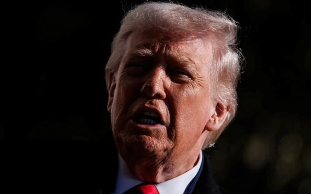 Trump anuncia una ofensiva económica "sin precedentes" para aislar a Irán