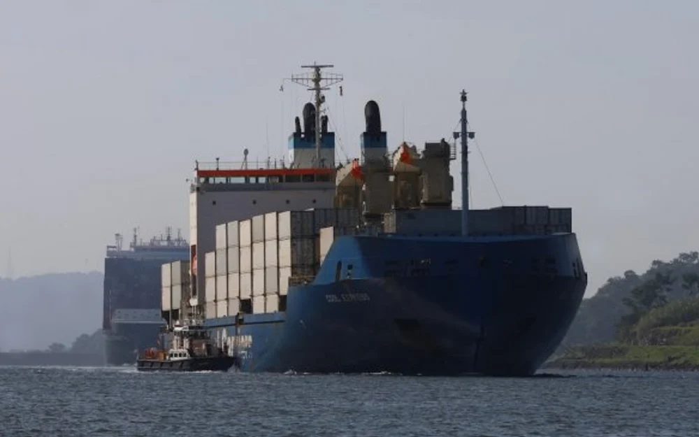 Buque de carga con bandera de Panamá se hundió en costa de la India
