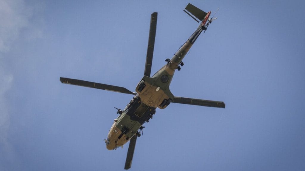 Argentina denuncia incursión de helicóptero chileno en su espacio aéreo