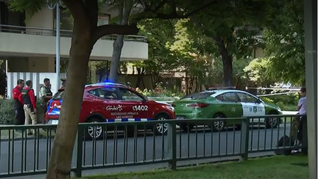 Tragedia en Las Condes: Investigación por caída fatal