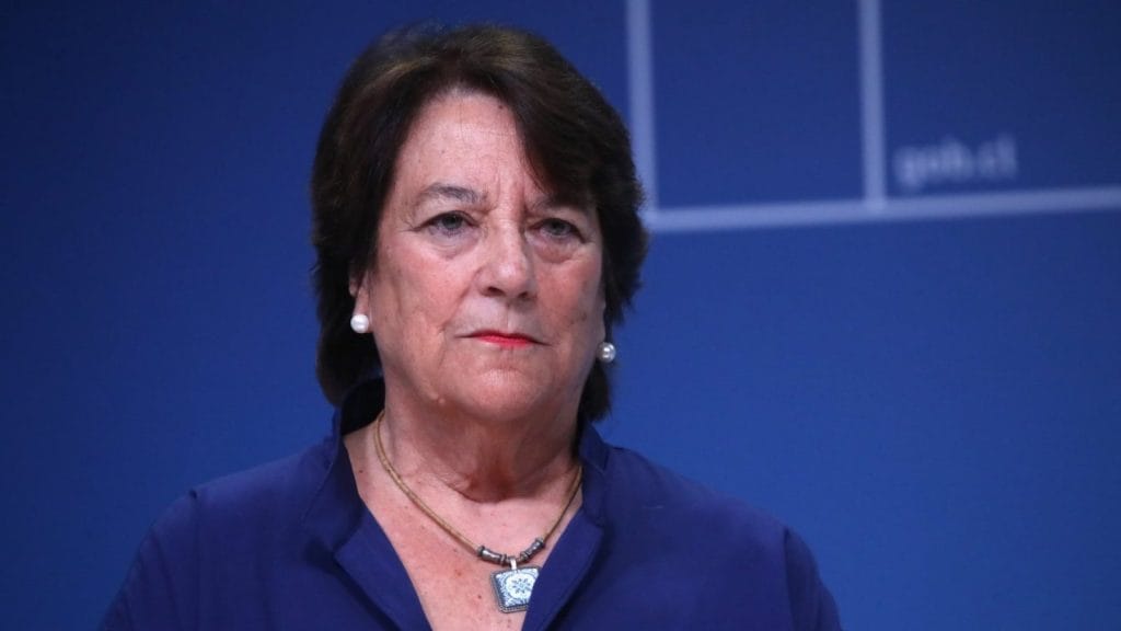 Adriana Delpiano: Experiencia ministerial en tres gobiernos progresistas