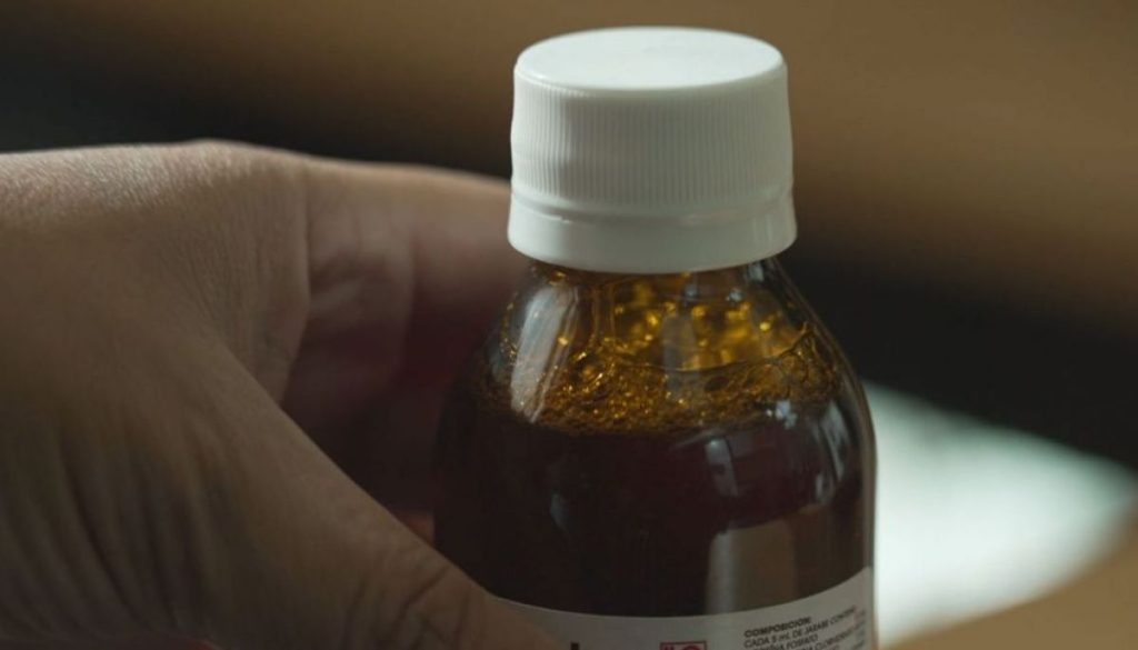 Jarabes Medicinales: Un Riesgo Creciente como Drogas Recreativas en Chile