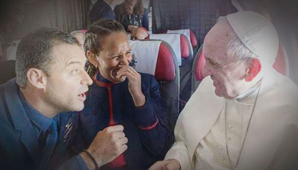 Matrimonio a 10,000 Pies: Chilenos Casados por el Papa Francisco