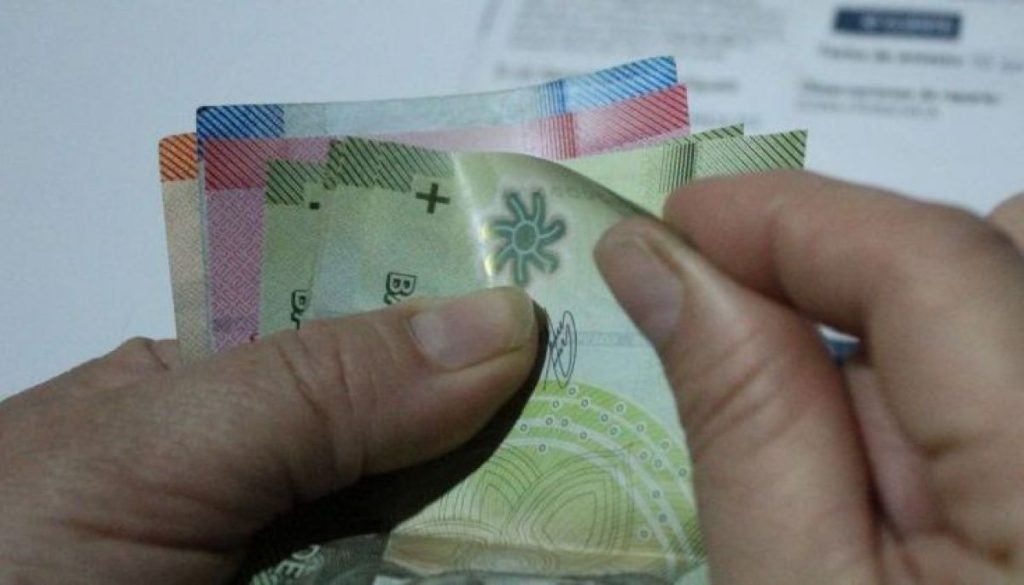 SII Insta a 300 Mil Chilenos a Reclamar Su Devolución de Impuestos