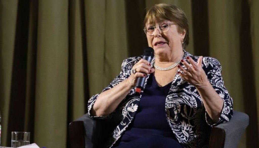 Bachelet Insta al Próximo Presidente a Enfrentar Desafíos Sociales