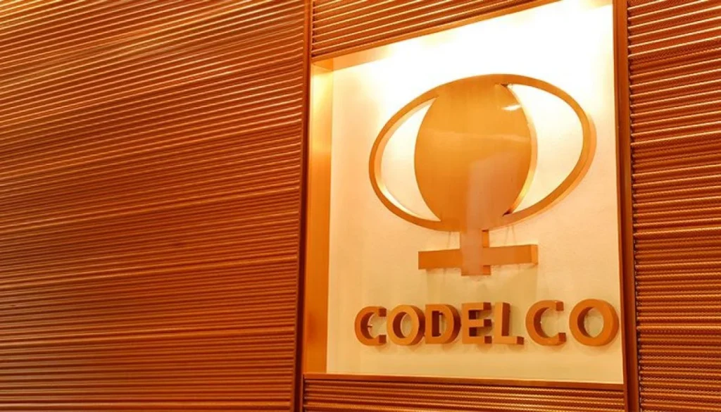 Codelco Despide a 37 Empleados por Licencias Irregulares