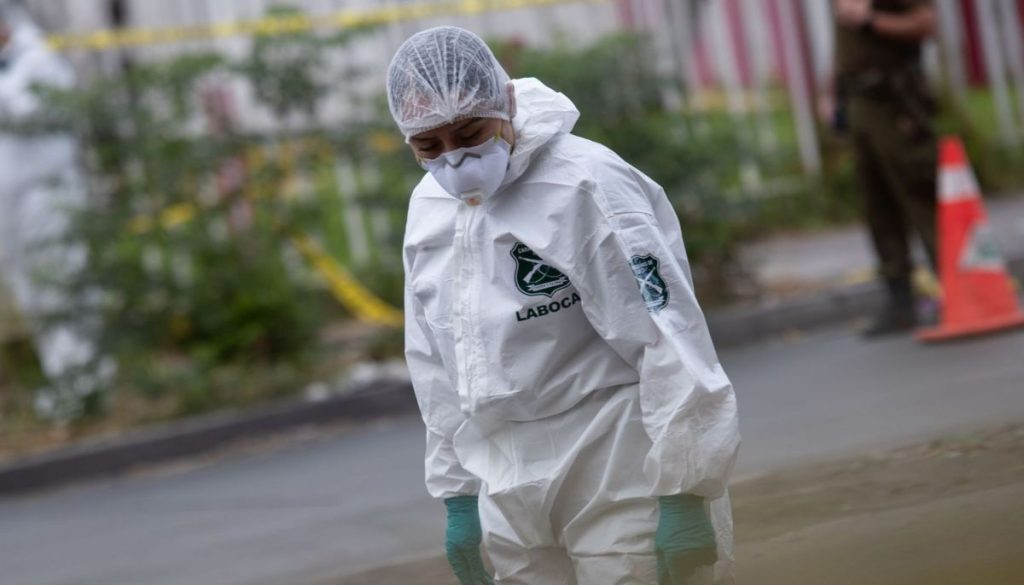 Carabinero Abate a Delincuente Armado en Persecución Nocturna en Chile