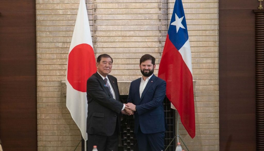 Boric y Japón Refuerzan Lazos Comerciales y de Seguridad