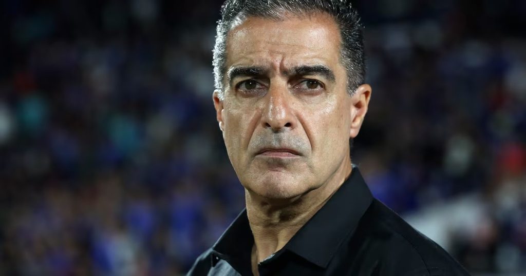 Botafogo Despide a Paiva: Un Giro Inesperado en Brasil