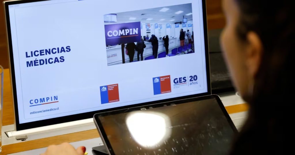 Encuesta Muestra Desconfianza en Licencias Médicas y Viajes