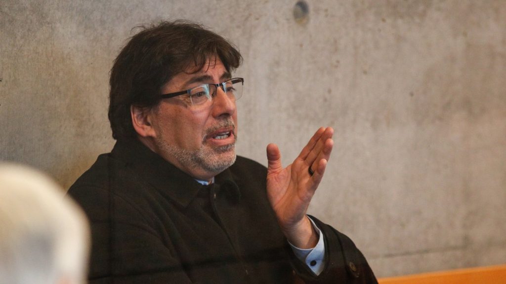 Daniel Jadue regresa al arresto domiciliario total tras audiencia