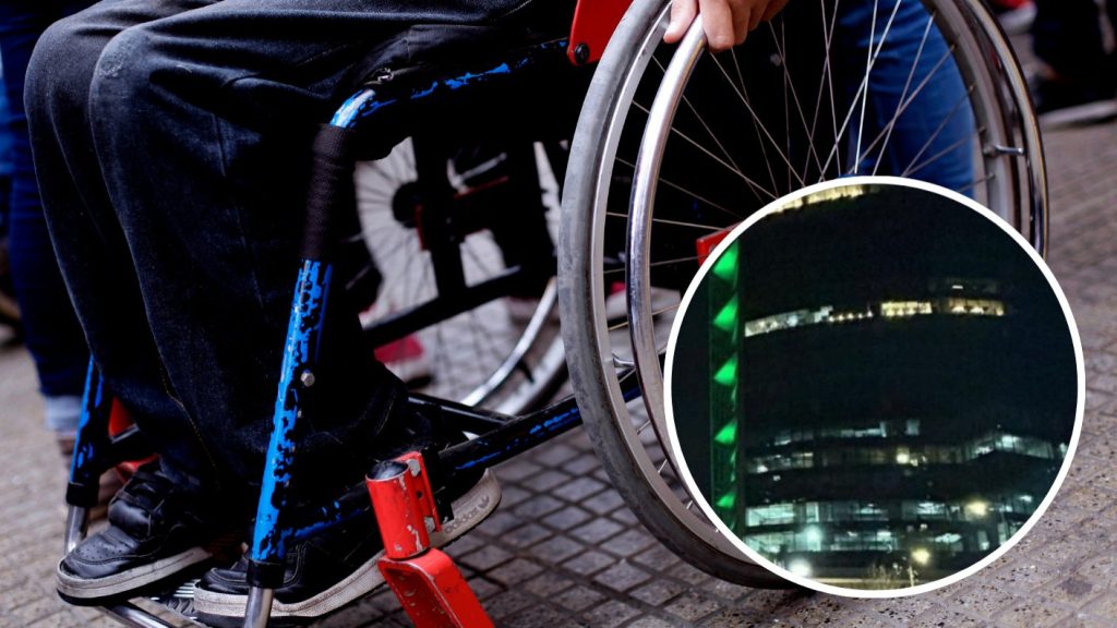 Edificios de Santiago se Iluminan por la Lucha contra ELA