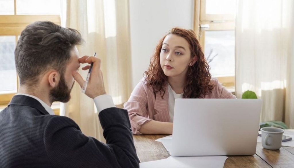 Preguntas Incómodas en Entrevistas: Qué No Responder