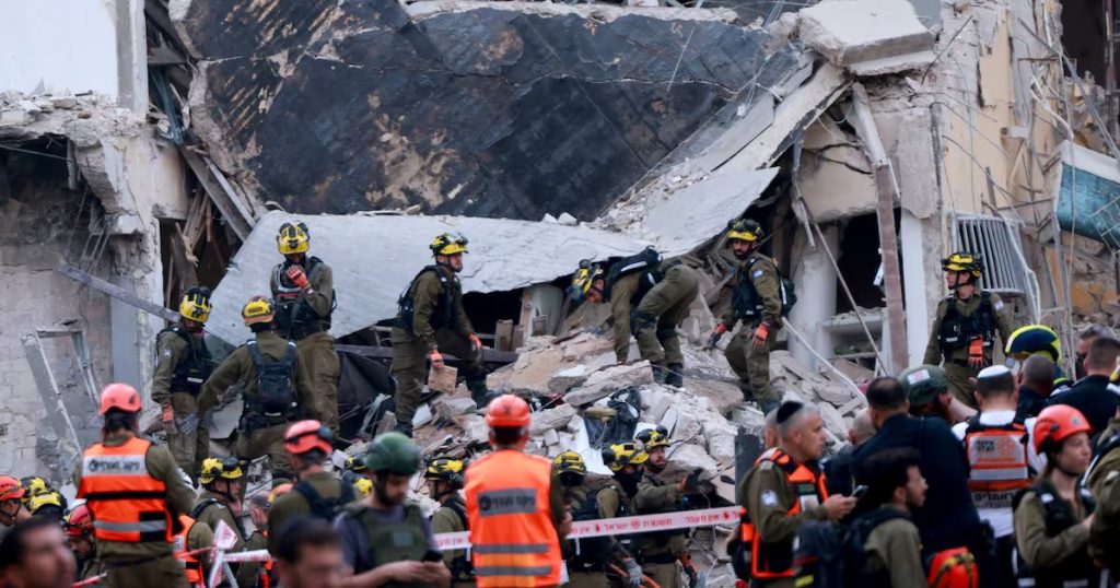 Evacuaciones en Teherán ante la escalada del conflicto bélico