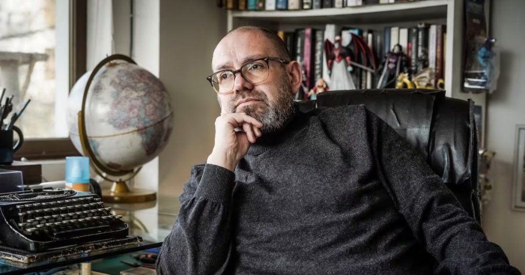 Francisco Ortega y los Misterios de la Historia Chilena