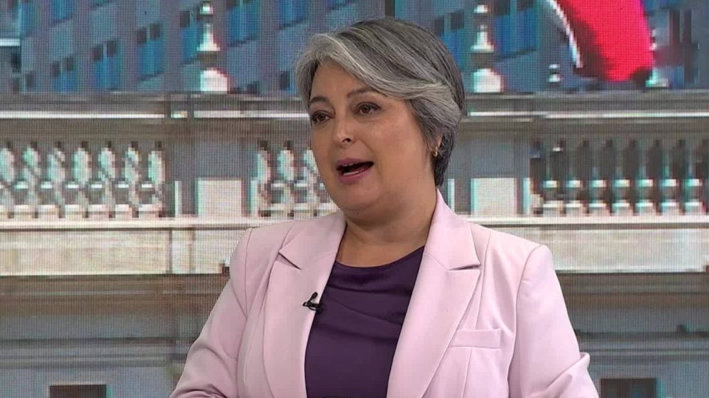 Jeannette Jara: Coalición y Futuro Político en Chile 2025