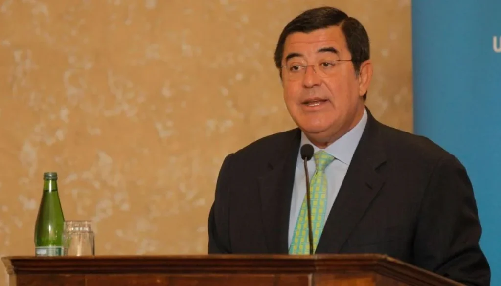 Hijas de Luksic Sorprenden con Millonaria Donación a Su Madre