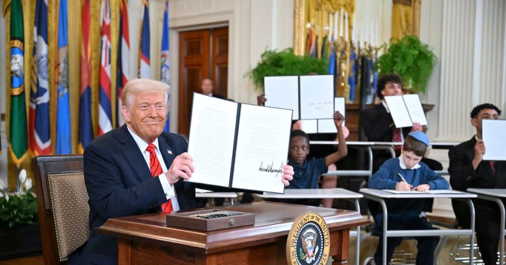 Senado de EE.UU. decide sobre la Ley Fiscal de Trump