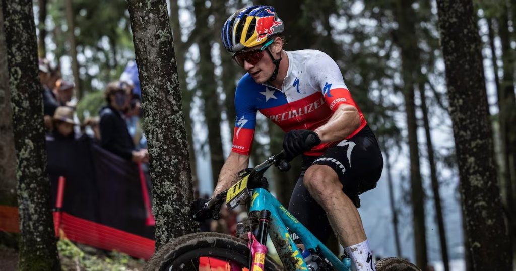 Martín Vidaurre se consagra Campeón Mundial en Italia