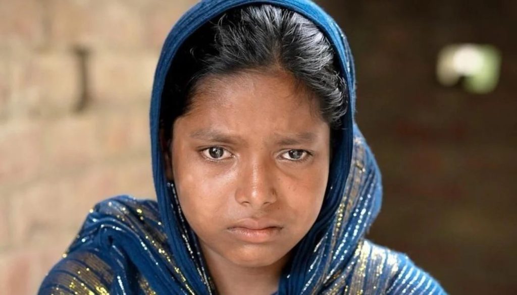 Tragedia Infantil: Bombas Caseras Hieren a Niños en India