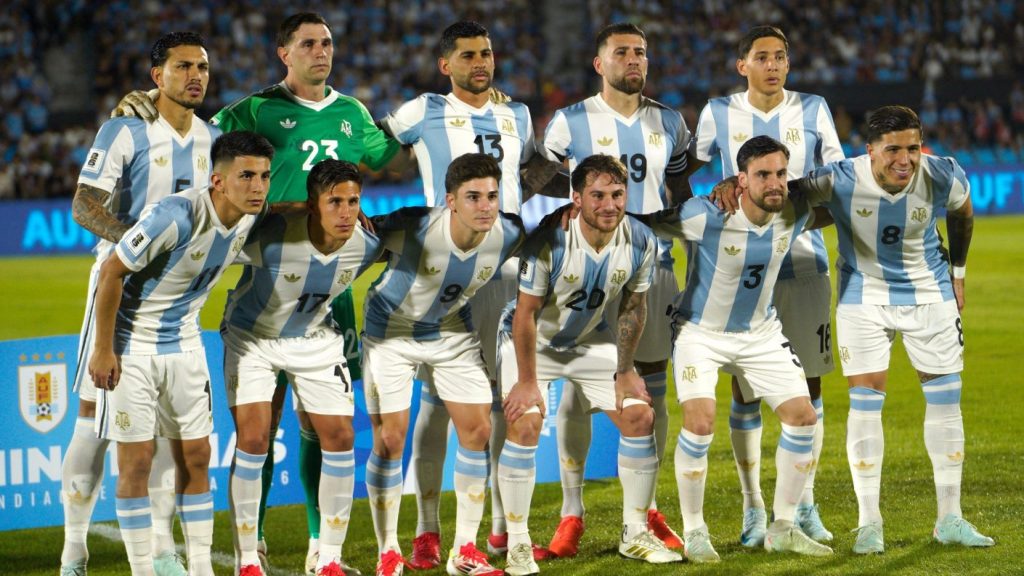 Argentina Enfrenta a Chile sin Cinco de Sus Jugadores Clave