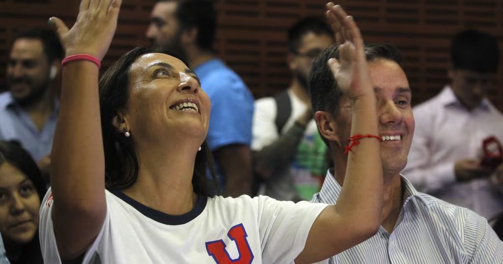 Comisión Fútbol de la U: ¿Cambio Real o Más de lo Mismo?