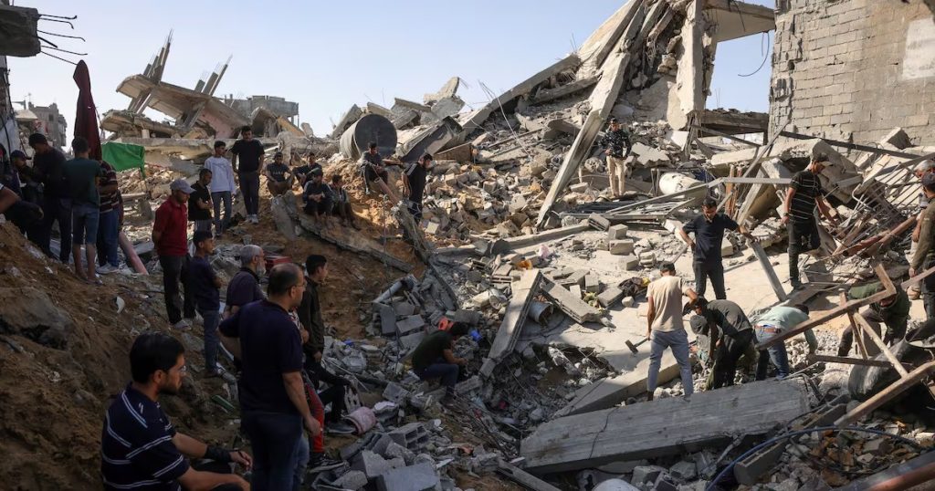 Gaza: Bombardeo a cafetería desata controversia internacional