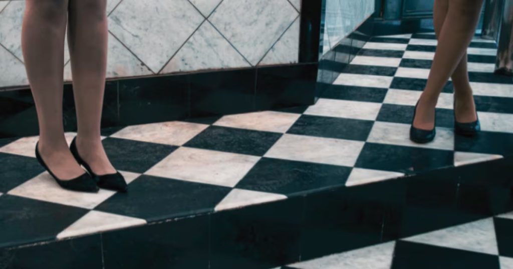 Cafés con Piernas: Un Vistazo a la Cultura Santiaguina