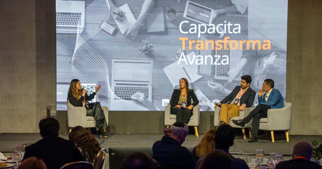 Transformación Digital: El Futuro de la Capacitación Laboral en Chile