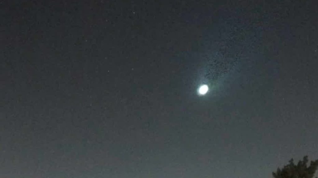 Impactante Fenómeno: Meteoro Cruza el Cielo en Viña del Mar