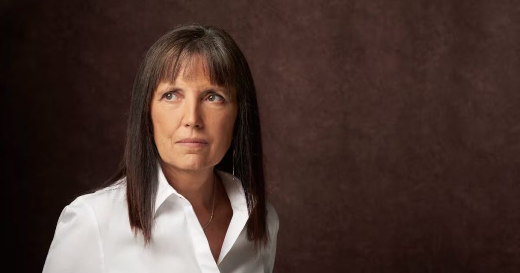 La Verdad en Crisis: Claudia Piñeiro y el Debate Actual