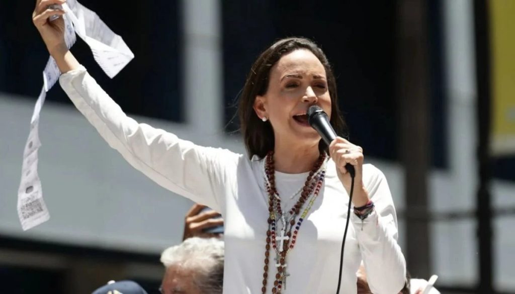 María Corina Machado desafía a Maduro: “No se levantará”