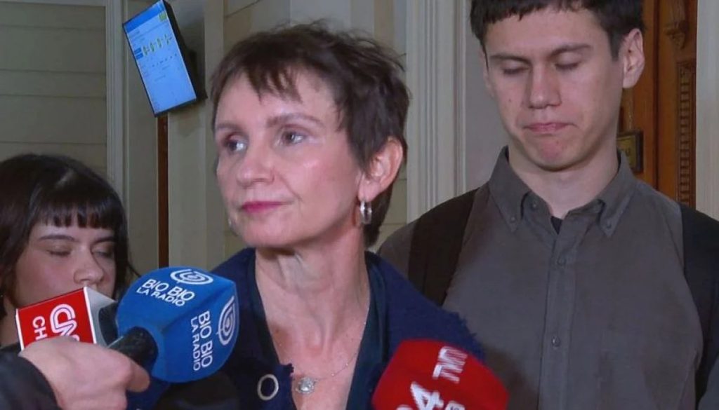 Controversia por Declaraciones de Kaiser sobre Golpe en Chile