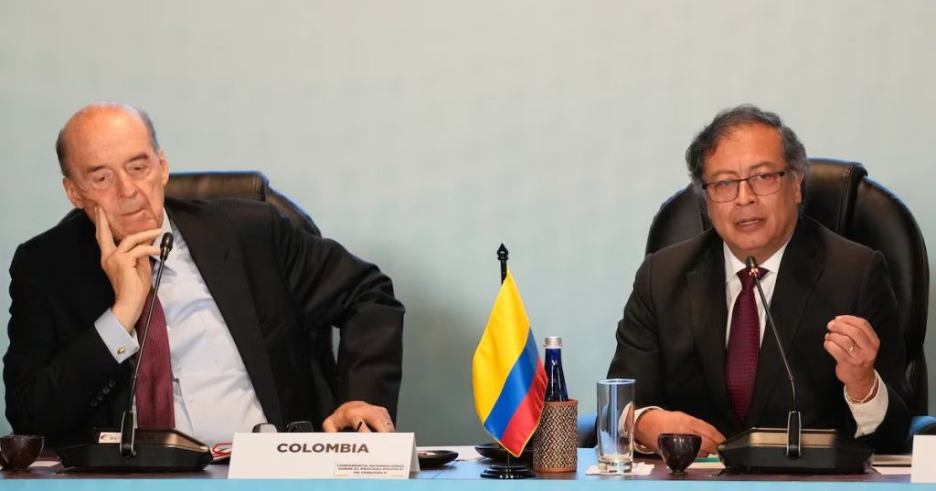 Gustavo Petro denuncia a Álvaro Leyva por conspiración y traición política