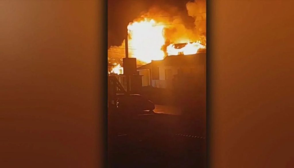 Tragedia en Porvenir: Incendio Cobra Dos Vidas en Minimarket