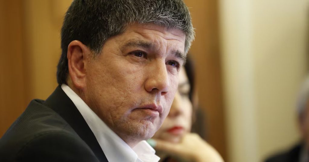 Monsalve desafía a Contraloría: ¿ilegalidad en el sumario?