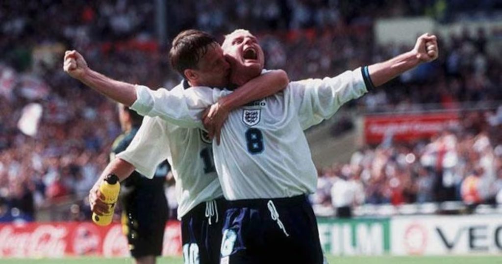 Paul Gascoigne Hospitalizado: Preocupación en el Fútbol Inglés