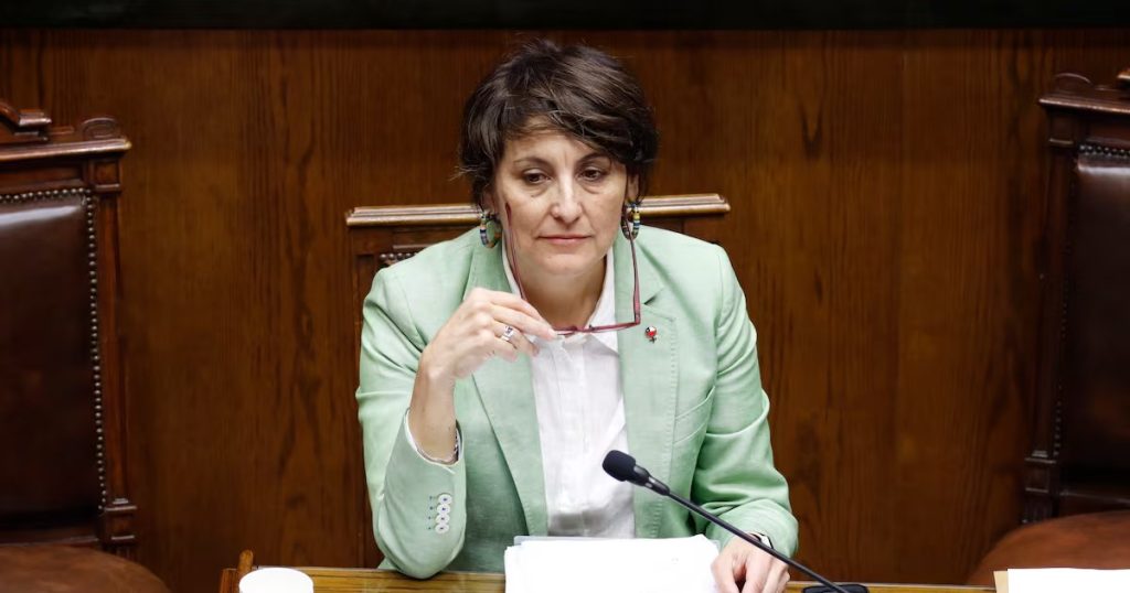 Retraso del Proyecto de Licencias Médicas Minsal Desata Controversia