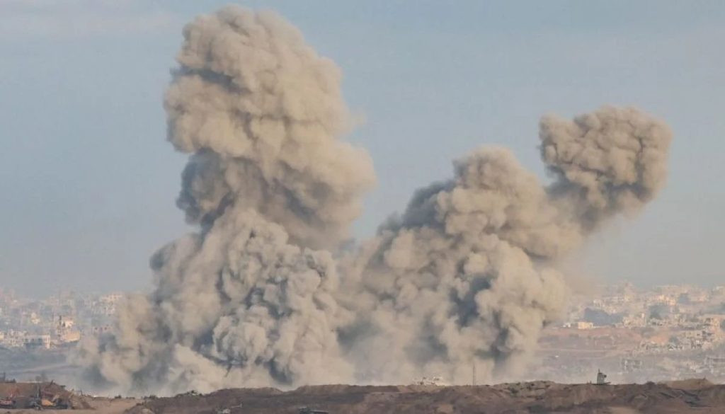 Impacto del Ataque de Israel en Campamentos de Gaza: Consecuencias y Desafíos