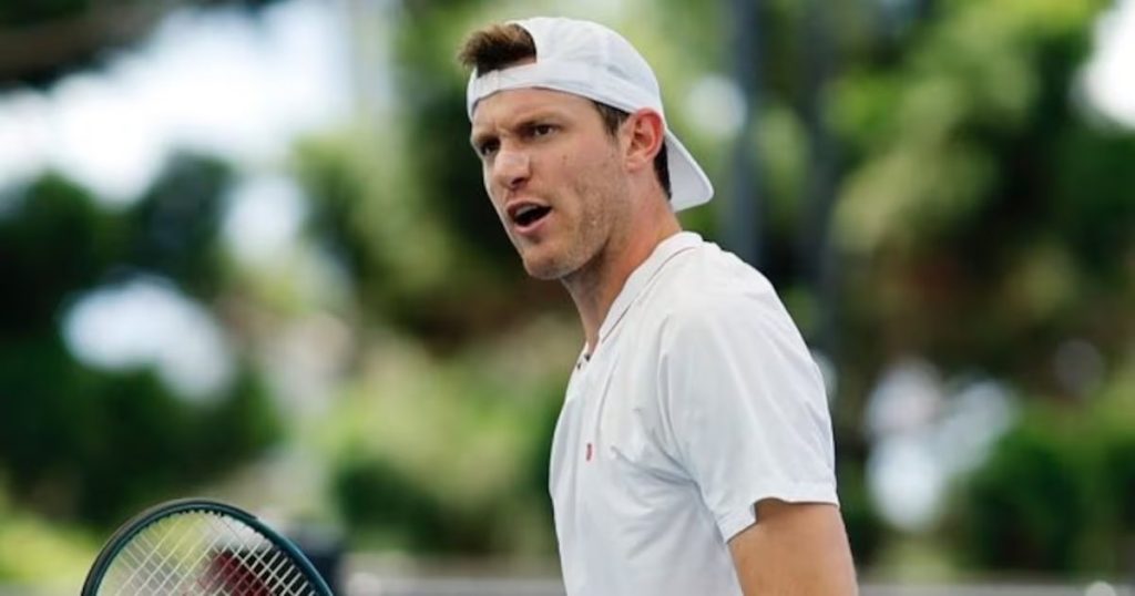 Nicolás Jarry busca avanzar en Wimbledon 2025 ante Tien.