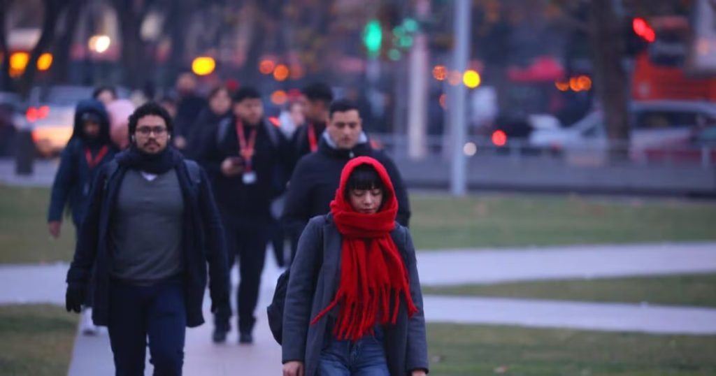 Intensas Lluvias y Vientos Golpearán la Zona Central de Chile