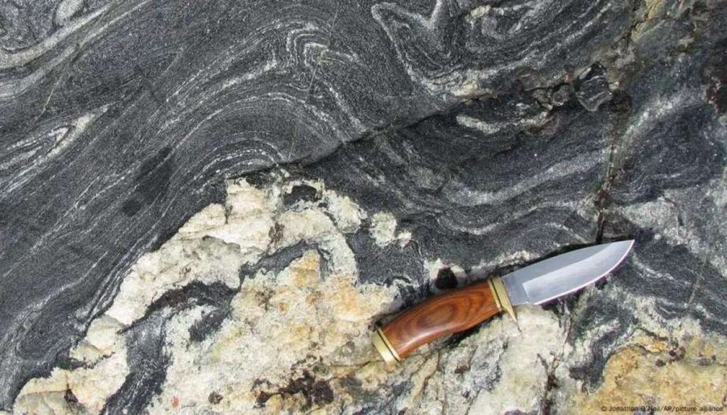 Descubren en Canadá las Rocas Más Antiguas de la Tierra