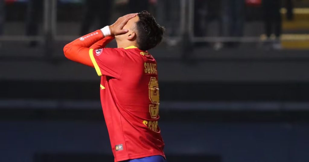 Unión Española enfrenta nuevas salidas en busca de estabilidad