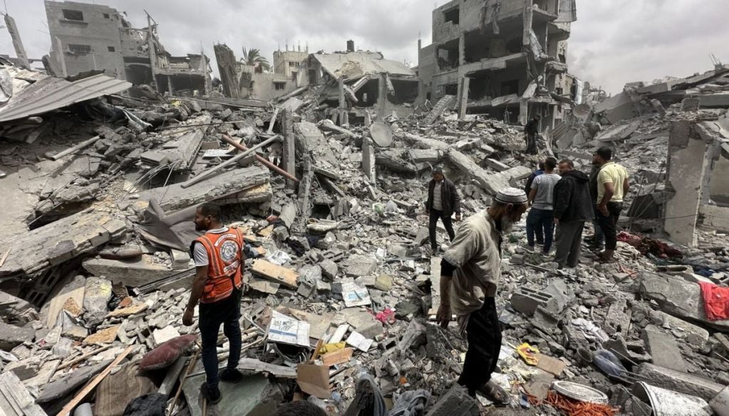 Tiroteo en Gaza Deja 24 Muertos Durante Entrega de Ayuda Humanitaria