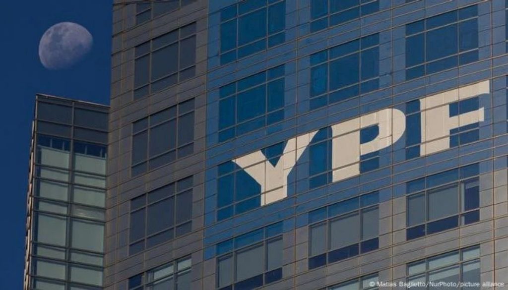 EE.UU. exige a Argentina el 51% de YPF para saldar deuda