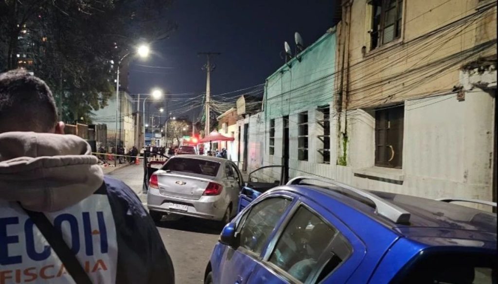 Violento Ataque en Recoleta Deja a Conductor Peruano Muerto